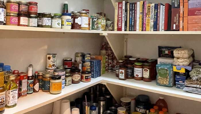 THANKSGIVING IS THE BEST TIME TO ORGANIZE YOUR KITCHEN AND PANTRY